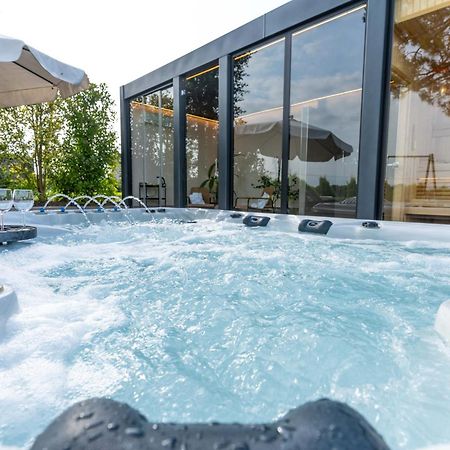 Agriturismo Colle Dei Pivi 폰티술민치오 외부 사진