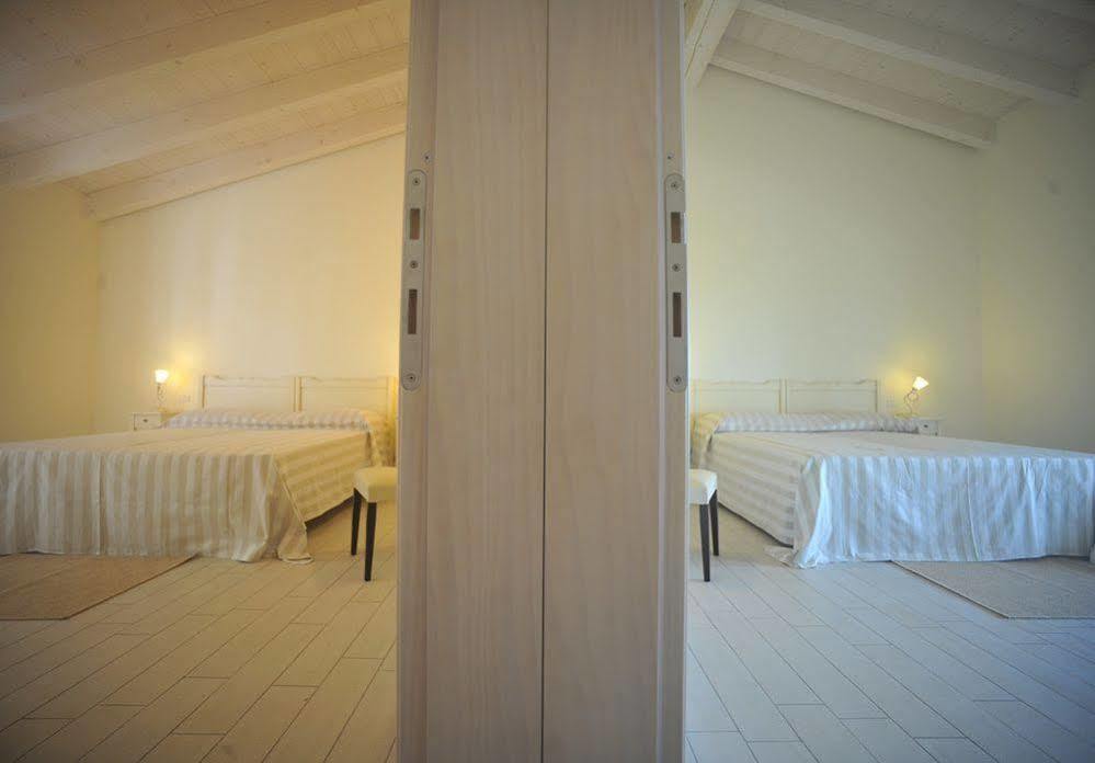 Agriturismo Colle Dei Pivi 폰티술민치오 외부 사진